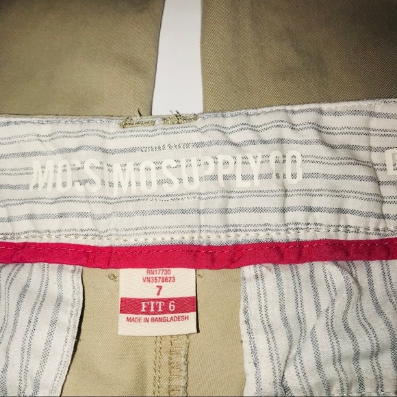 Mossimo Bootcut Khakis Size 7 - Picture 4 of 6